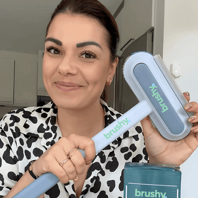 Brushy™- La Brosse Multifonctions Anti-poil est numéro 1 en 2025 !